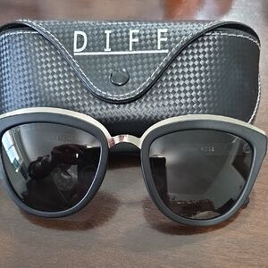 Diff Eyewear Black and Silver Sunglasses